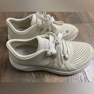 Crocs lite ride sneakers color “almost white” size 5